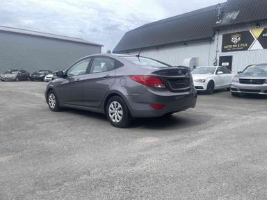 Hyundai Accent 2015 - Thumbnail 7