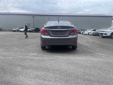 Hyundai Accent 2015 - Thumbnail 6