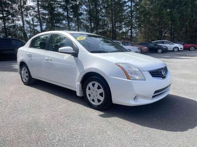 Nissan Sentra 2010 - Thumbnail 2