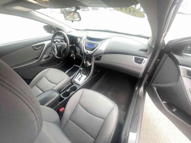 Hyundai Elantra 2012 - Thumbnail 10
