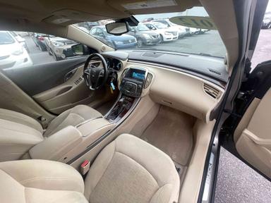 Buick LaCrosse 2012 - Thumbnail 10