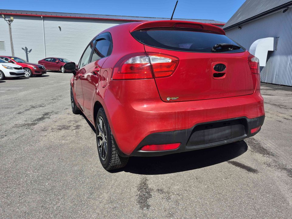 KIA Rio 5-Door 2012 - Image 7